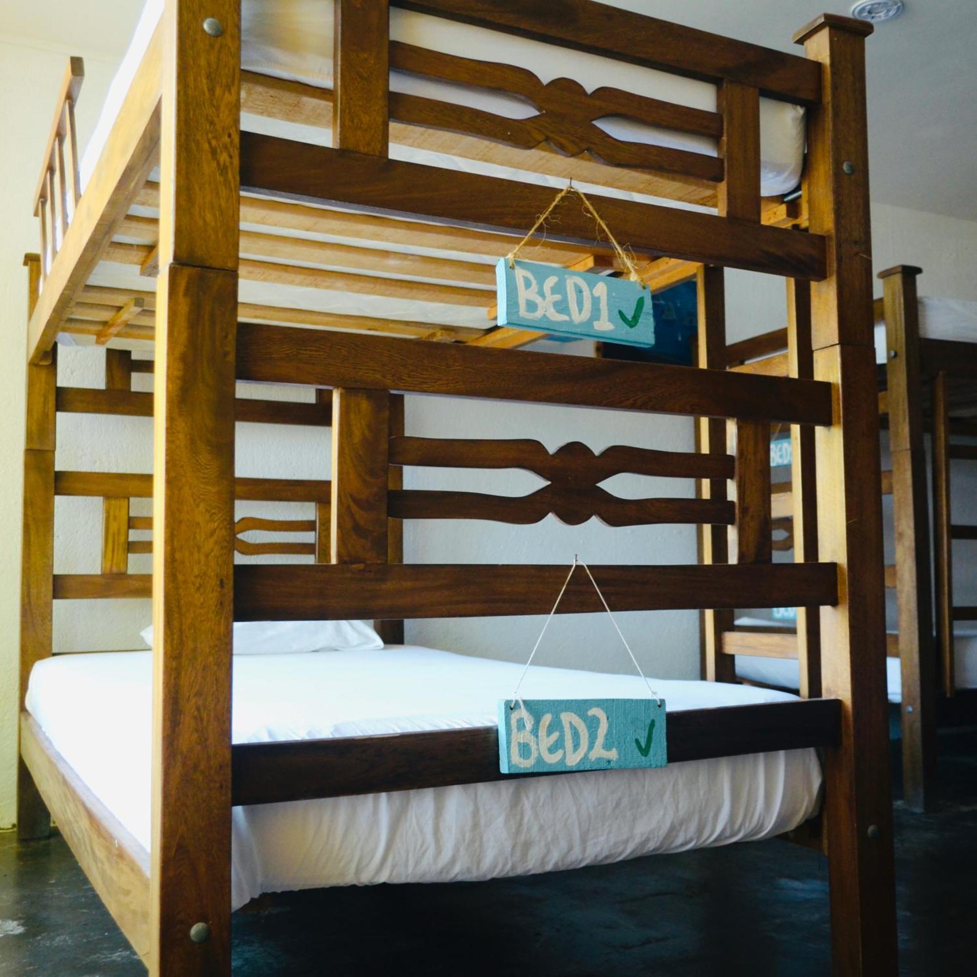 Hostel Playa Del Ritmo & Bar - Adults Only