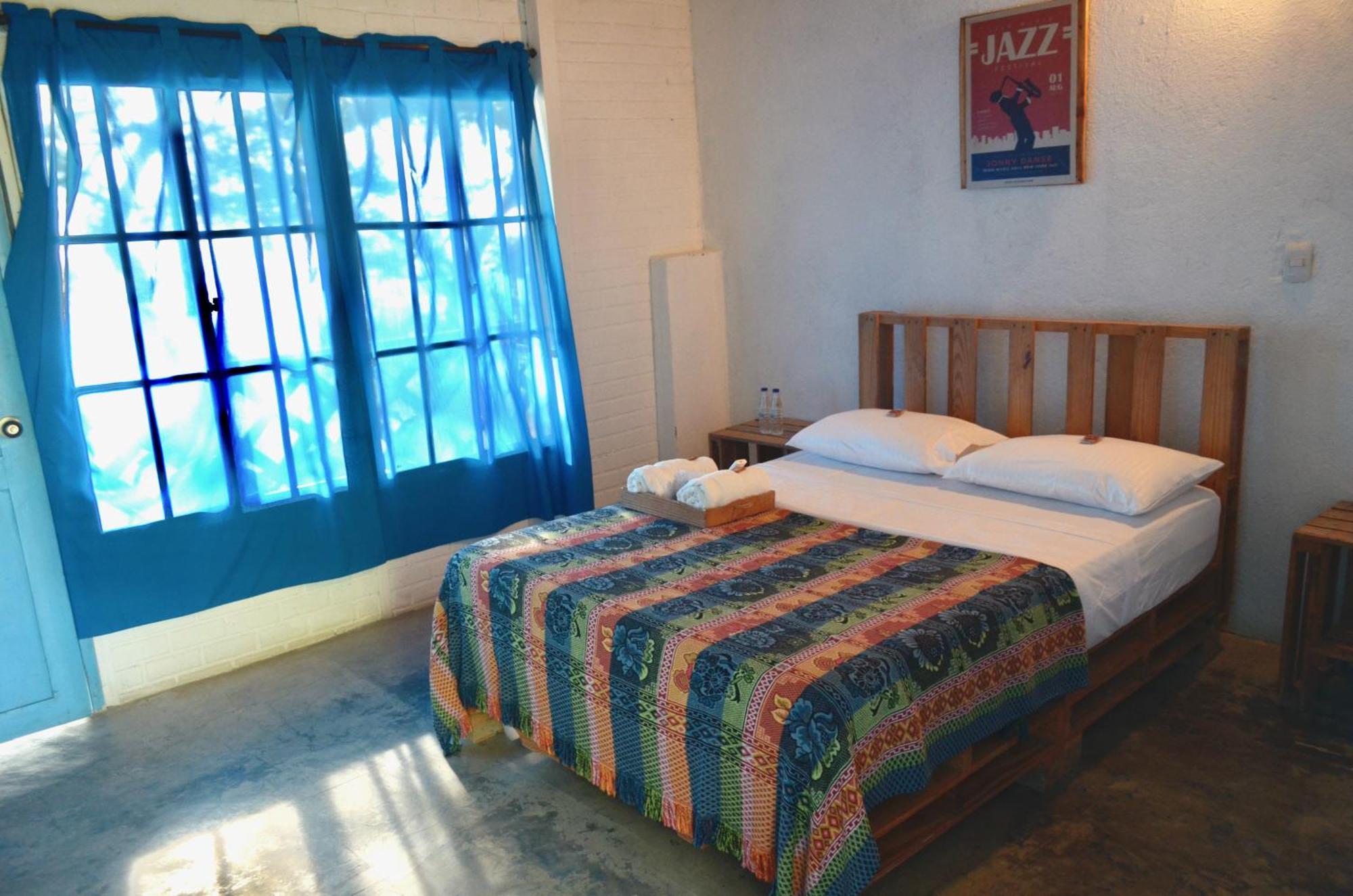 Auberge de jeunesse Playa Del Ritmo & Bar - Adults Only